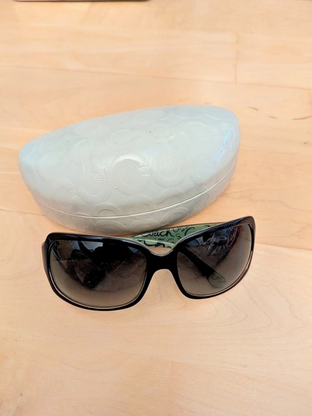 Coach Ginger S496 Black & Green Sunglasses